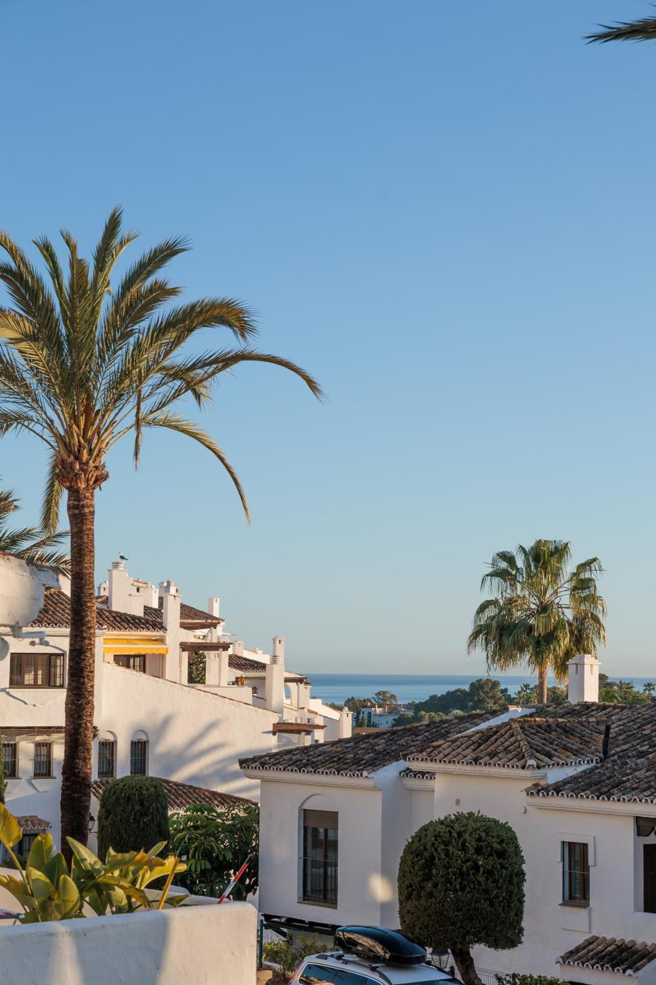Banus - Aldea Blanca Terraces Views * Marbella